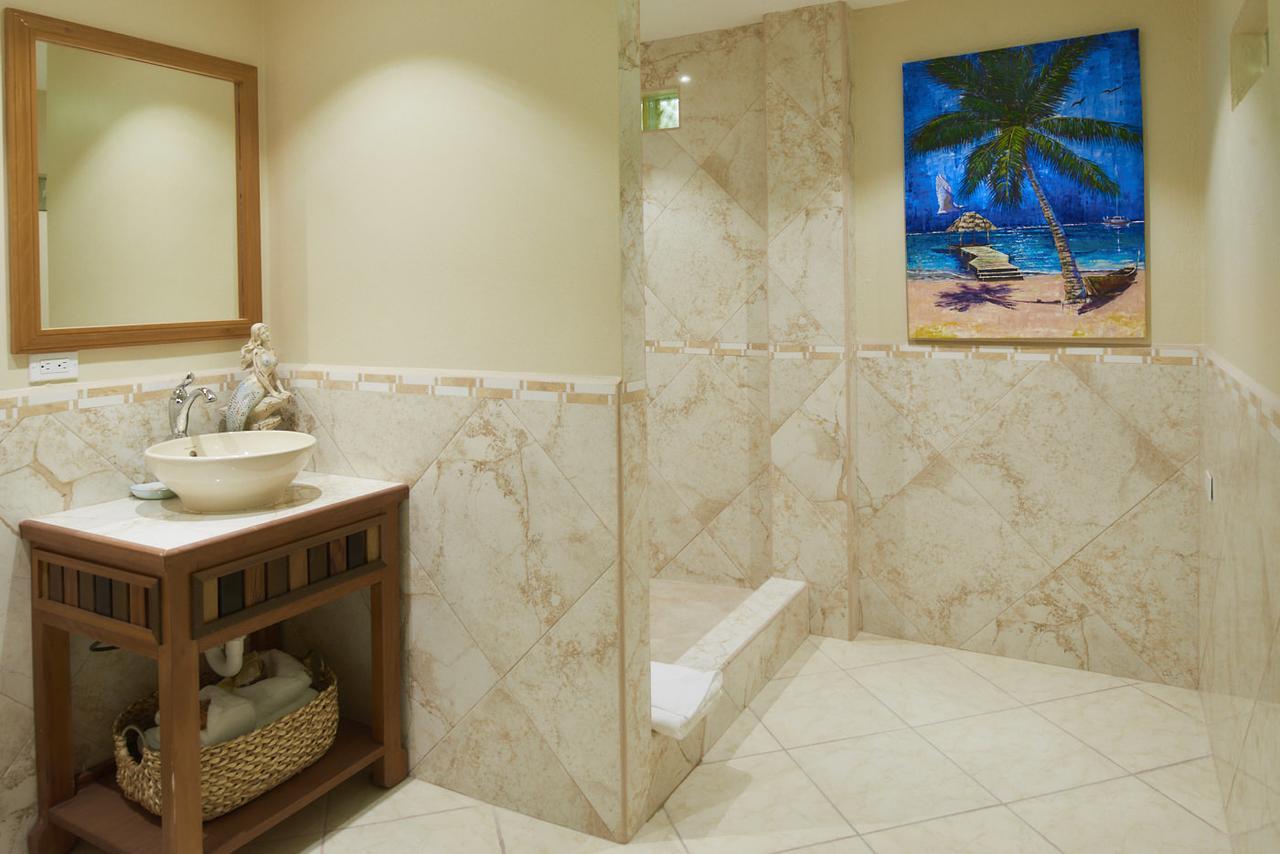 Diamond Lodge Belize 圣佩德罗 外观 照片
